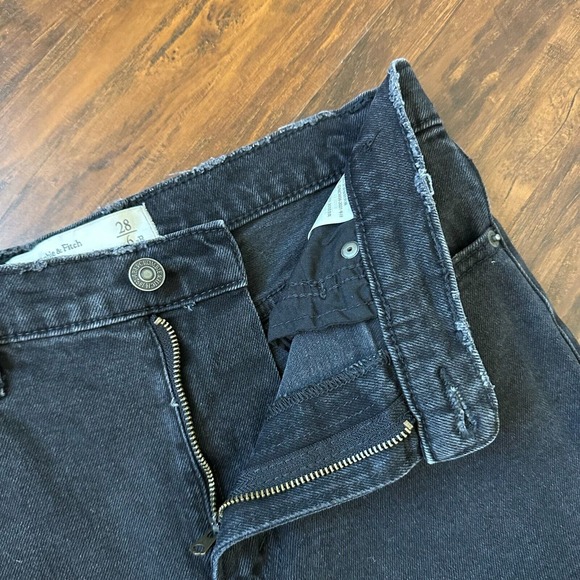 ABERCROMBIE & FITCH Distressed High-Waisted Skinny Jeans Washed Black - Picture 3 of 11